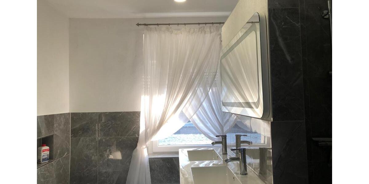 Erdgeschoßwohnung Delitzsch - 3.5 Zimmer, 130 m&sup2;, 1.650&euro; | Angebot:26578849