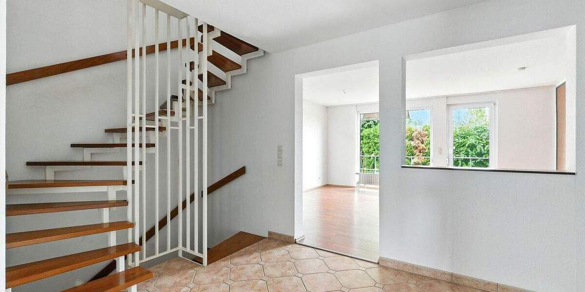 Reihenmittelhaus Kötschlitz Kötschlitz - 4 Zimmer, 109 m&sup2;, 220.000&euro; | Angebot:25425290