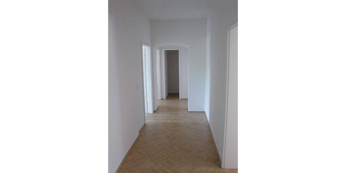 Etagenwohnung Leipzig Liebertwolkwitz - 3 Zimmer, 85 m&sup2;, 640&euro; | Angebot:25772103