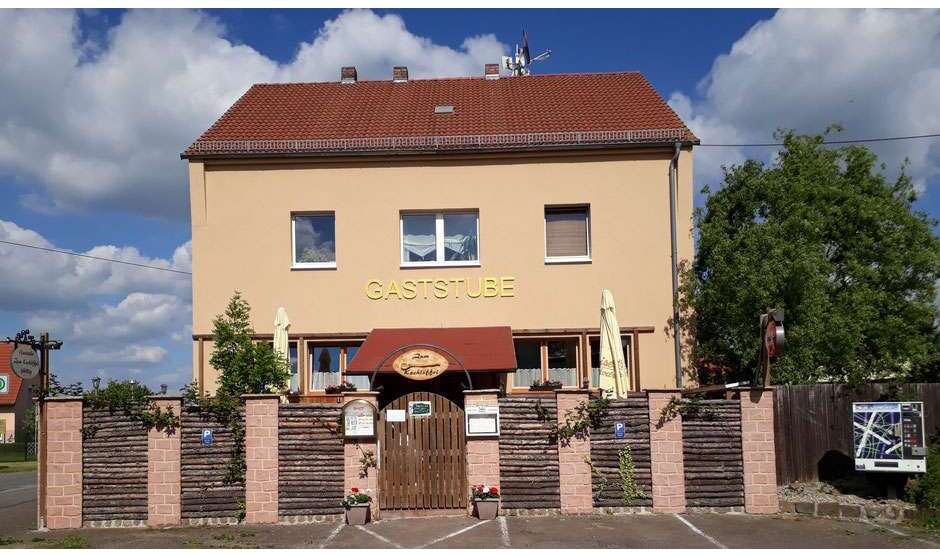 Haus zum Kaufen in Brandis Polenz 569.500 € 206 m²