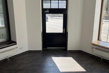 Gewerbefläche mit Schaufensterfront in Leipzig-Connewitz zimmer
