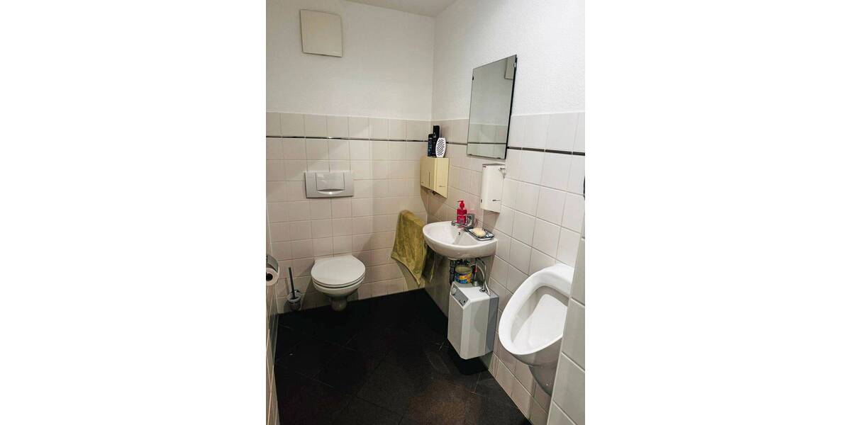 Gewerbeobjekt Leipzig Zentrum-West - 6 Zimmer, 175 m&sup2;, 1.550&euro; | Angebot:26170596