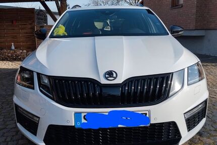 Skoda Octavia 137.000 km 21.599 &euro; Queis 06188