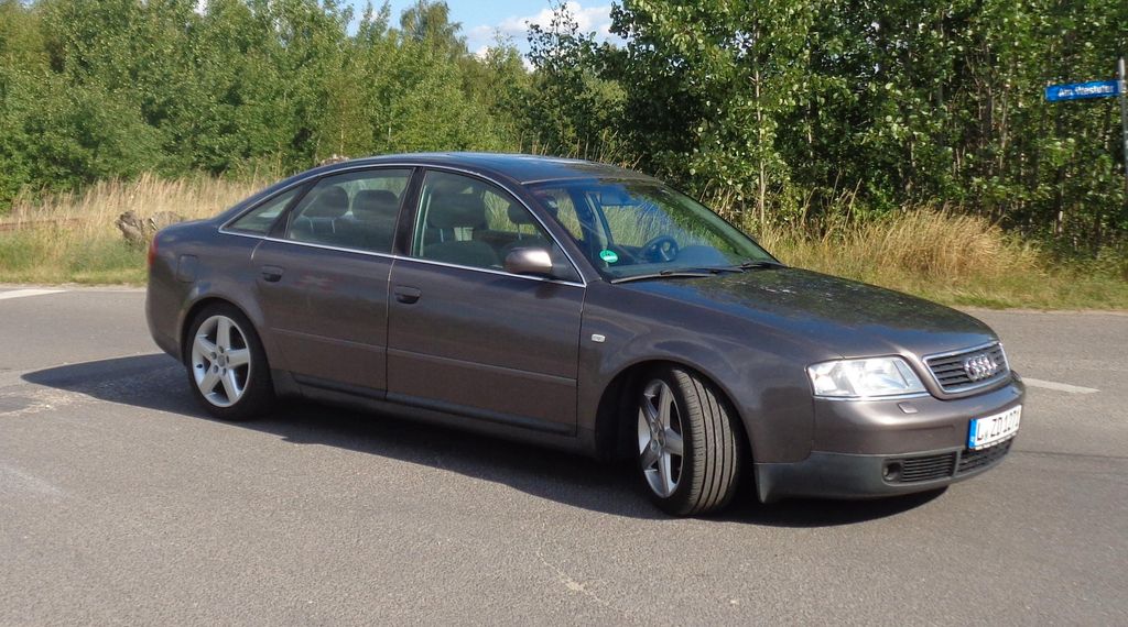 Audi A6 360.000 km 2.500 &euro; Böhlen 04564