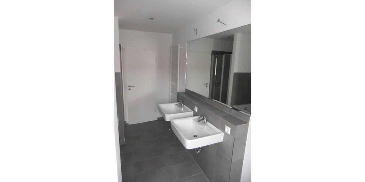 Etagenwohnung Leipzig Schönefeld-Abtnaundorf - 3 Zimmer, 76 m&sup2;, 744&euro; | Angebot:26376585