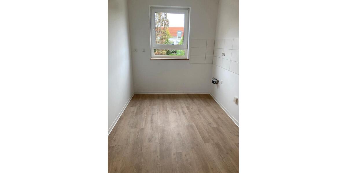 Hochparterre Kabelsketal - 2 Zimmer, 55 m&sup2;, 135.000&euro; | Angebot:27299582