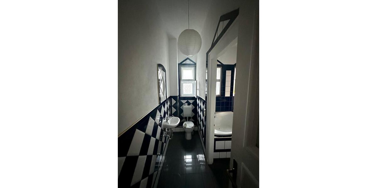 Hochparterre Wurzen - 5 Zimmer, 152 m&sup2;, 1.140&euro; | Angebot:26199125