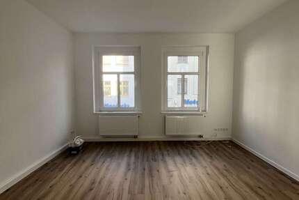 Wohnung zum Mieten in Delitzsch 600 € 72.9 m² 3 zimmer