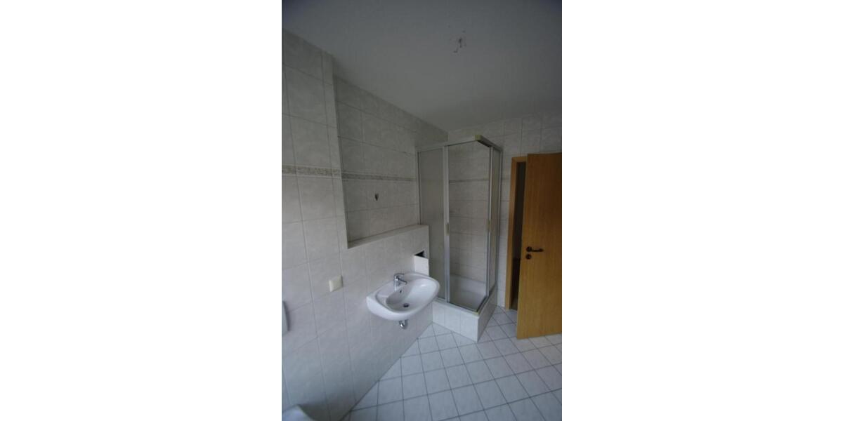 2 Raum Wohnung in Mansfeld 2 OG rechts 2 zimmer