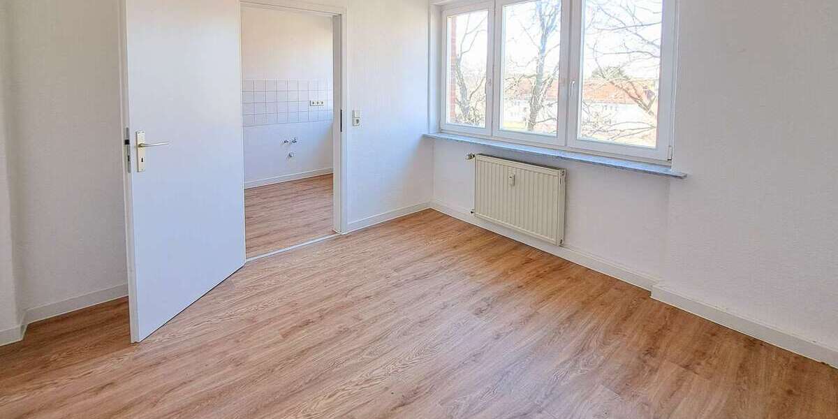 Etagenwohnung Zwenkau Kotzschbar - 1 Zimmer, 22 m&sup2;, 310&euro; | Angebot:25320323