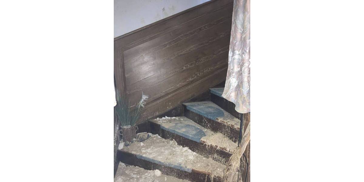 Mehrfamilienhaus, Wohnhaus Bad Lausick - 8 Zimmer, 235 m&sup2;, 159.000&euro; | Angebot:26142639