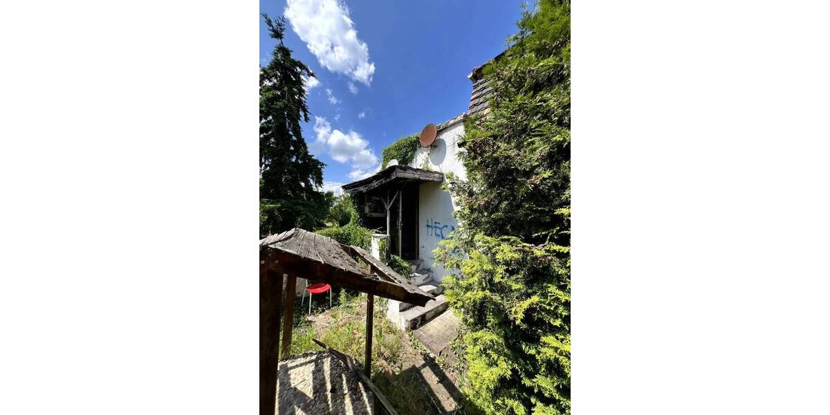 Einfamilienhaus Kabelsketal Dieskau - 4 Zimmer, 135 m&sup2;, 110.000&euro; | Angebot:25668008