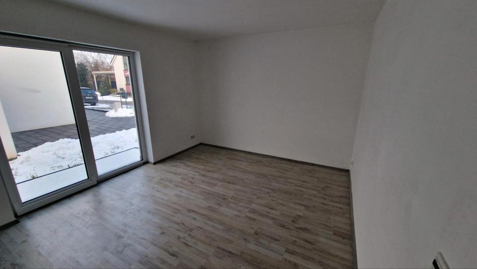 Einfamilienhaus Delitzsch - 5 Zimmer, 160 m&sup2;, 1.999&euro; | Angebot:25340524