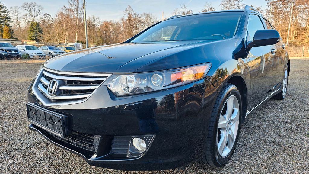 Honda Accord 124.500 km 9.499 &euro; Brandis 04821