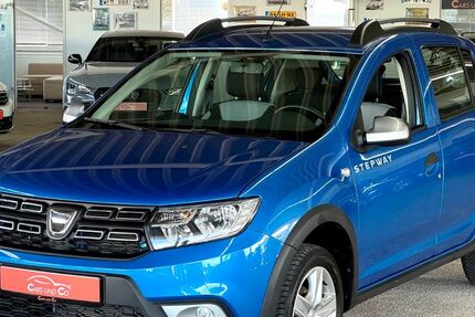 Dacia Sandero 7.402 km 13.990 &euro; Taucha bei Leipzig 04425