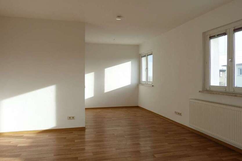 Wohnung zum Mieten in Leuna 348 € 54 m²