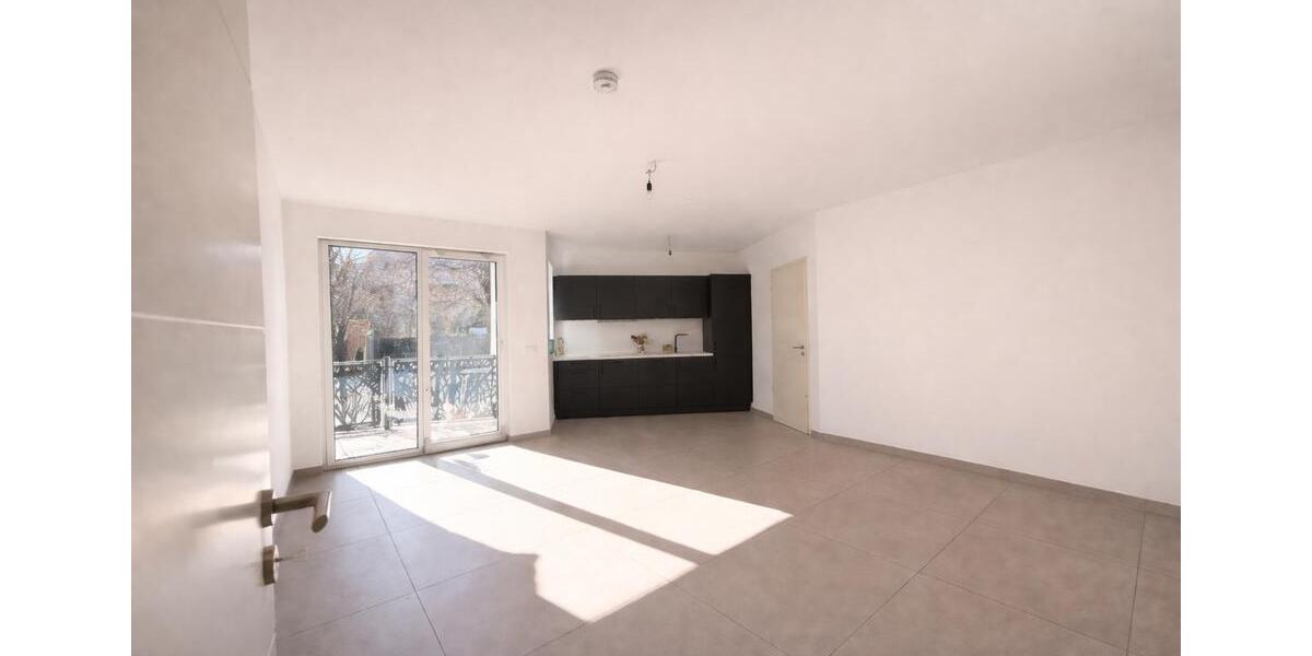 Erdgeschoßwohnung Leipzig Mitte - 4 Zimmer, 125 m&sup2;, 1.690&euro; | Angebot:25418312