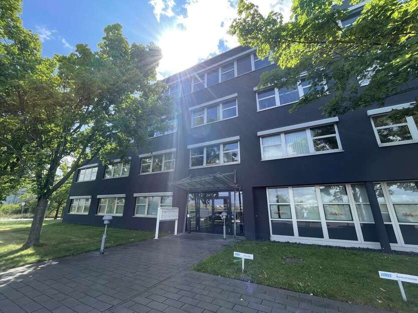 hochwertige, sanierte Bürofläche im Dölziger Gewerbegebiet! 14 zimmer