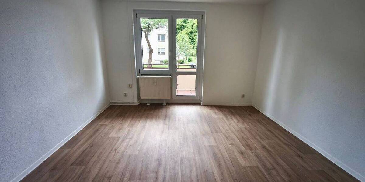 Etagenwohnung Merseburg Kötzschen - 2 Zimmer, 51 m&sup2;, 334&euro; | Angebot:26902625