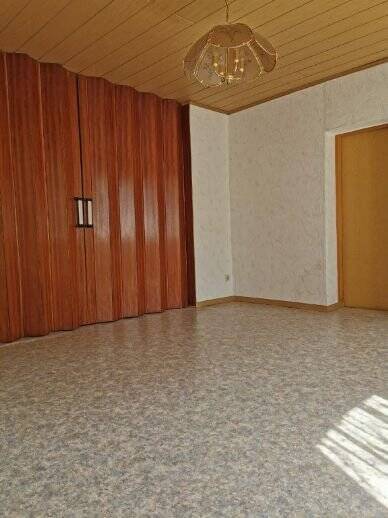 Mehrfamilienhaus, Wohnhaus Thallwitz - 1 Zimmer, 200 m&sup2;, 240.000&euro; | Angebot:25737490