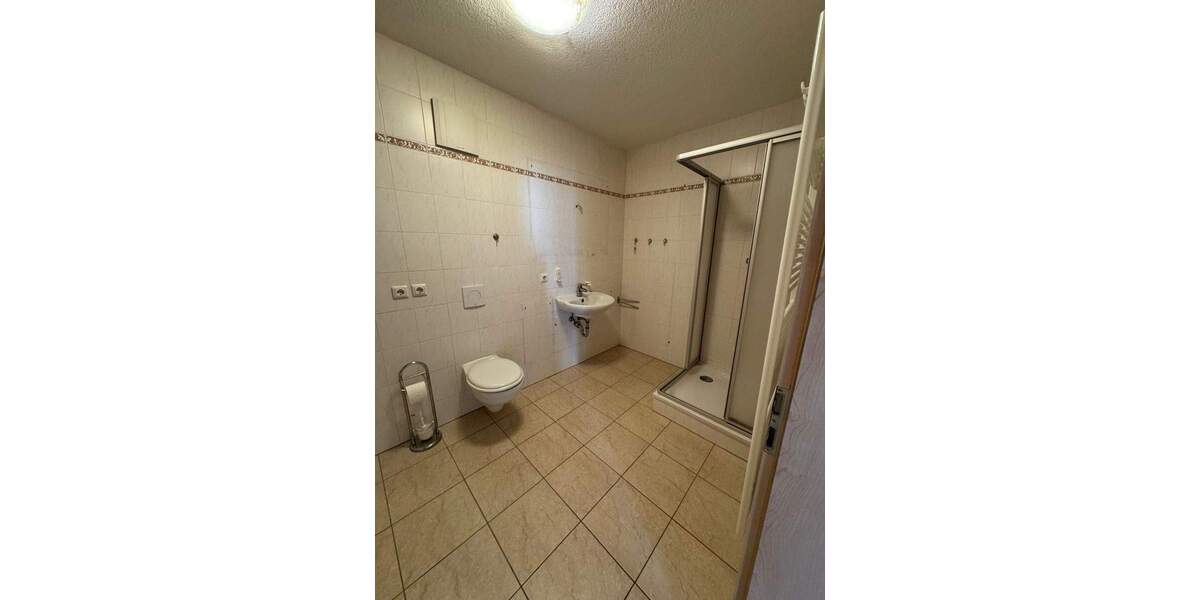 Etagenwohnung Wurzen - 3 Zimmer, 98 m&sup2;, 137.500&euro; | Angebot:25768273