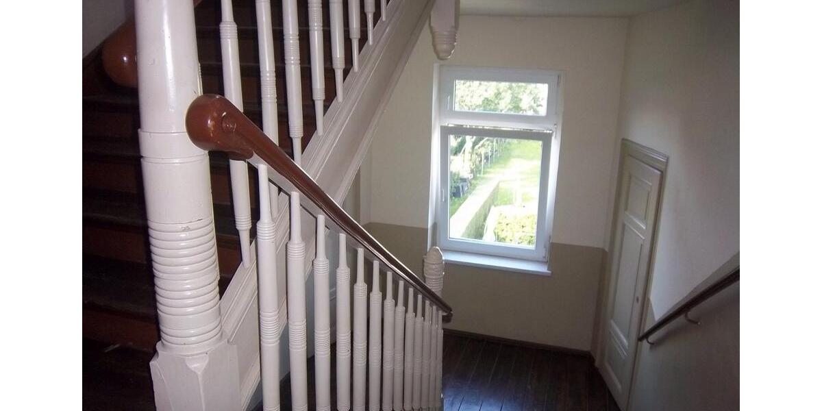 Dachgeschoßwohnung Zwenkau - 4 Zimmer, 90 m&sup2;, 680&euro; | Angebot:25363735