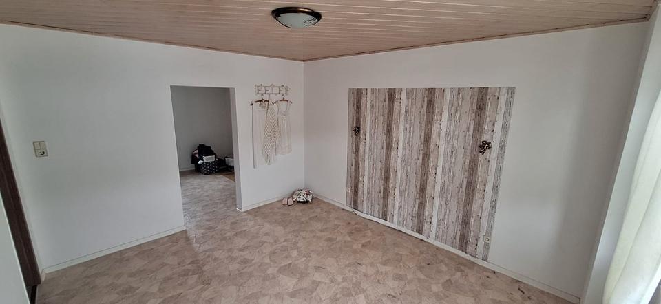 Einfamilienhaus Borna - 8 Zimmer, 175 m&sup2;, 290.000&euro; | Angebot:26926219