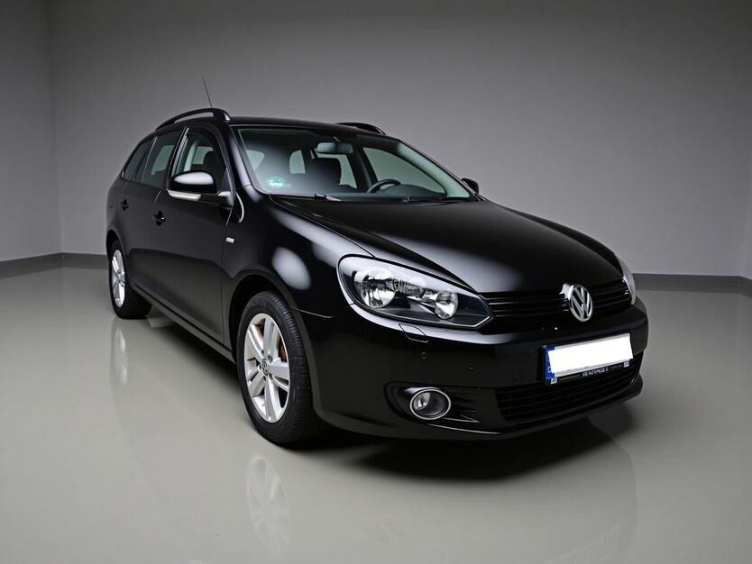 VW Golf 178.500 km 7.990 € Weißenfels 06667