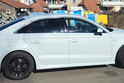 Audi A3 93.500 km 18.700 &euro; Belgershain OT Köhra 04683