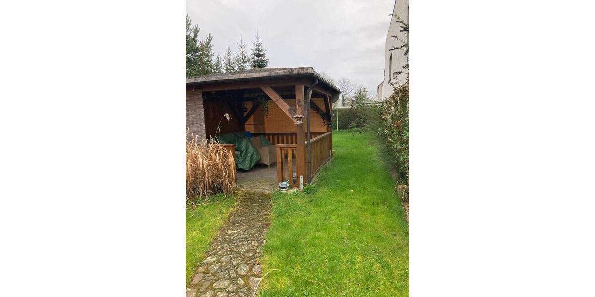 Mehrfamilienhaus, Wohnhaus Bad Lausick - 8 Zimmer, 235 m&sup2;, 159.000&euro; | Angebot:26142639