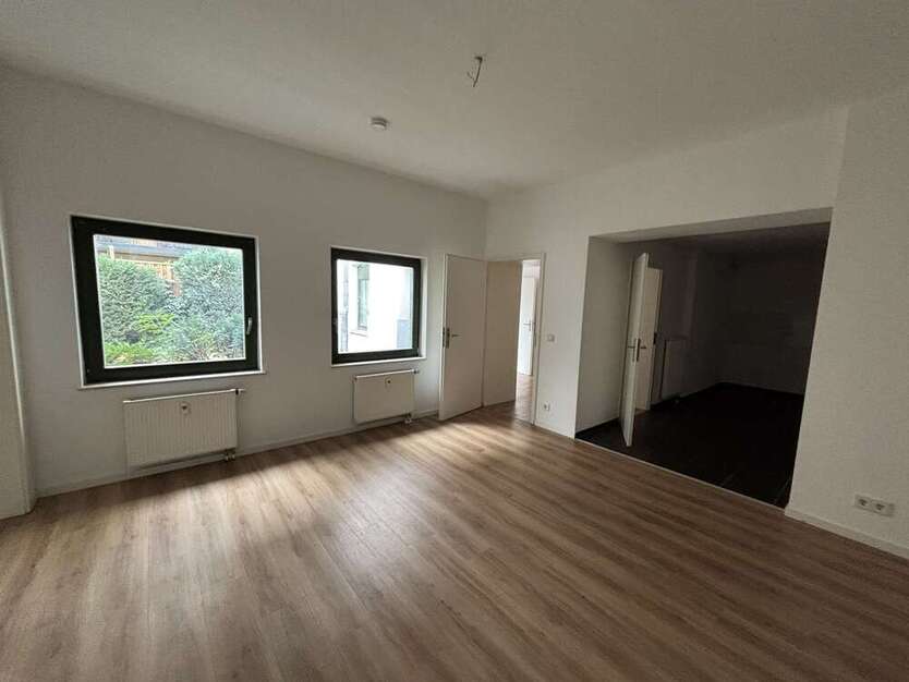 Bezugsfreie Erdgeschosswohnung in bester Lage: Soll-Rendite 5% 3 zimmer