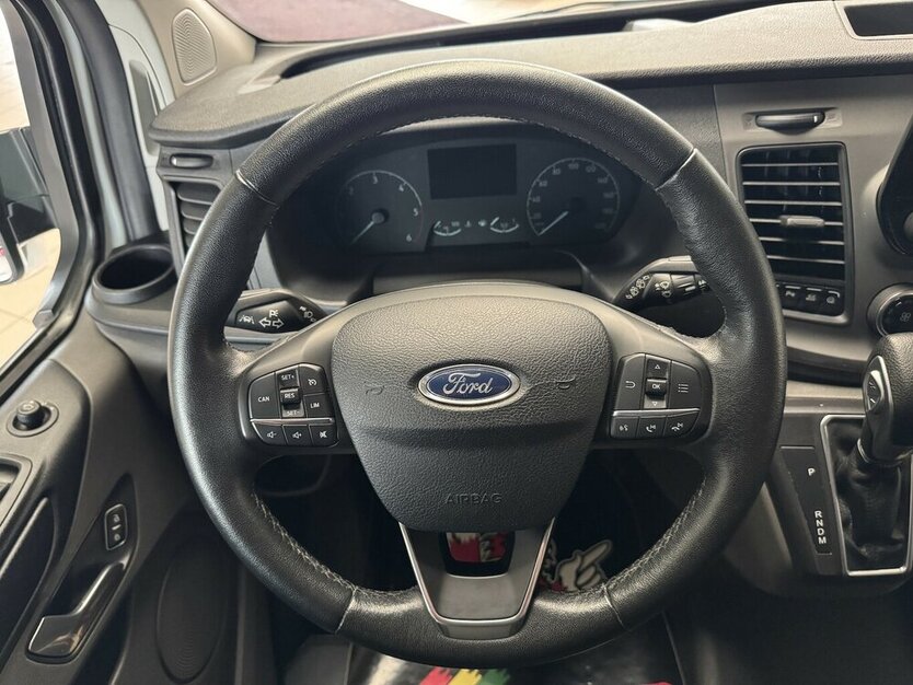 Ford Transit Custom Autom. /StandHz/Markise/Navi/Ahk 54.651 km 31.990 € Leipzig 04347