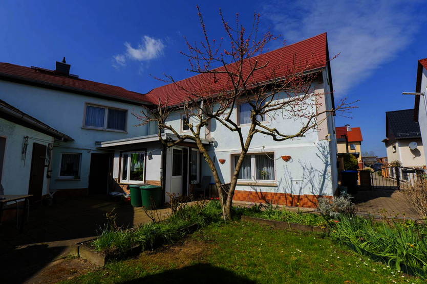 Haus zum Kaufen in Lucka 145.000 € 98 m²
