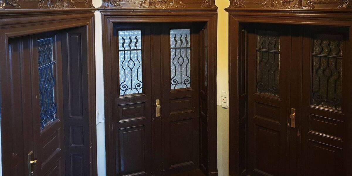 WOHNEN MIT FLAIR Vermietete 2-Raum-Wohnung mit West-Balkon in unmittelbarer Parknähe 2 zimmer