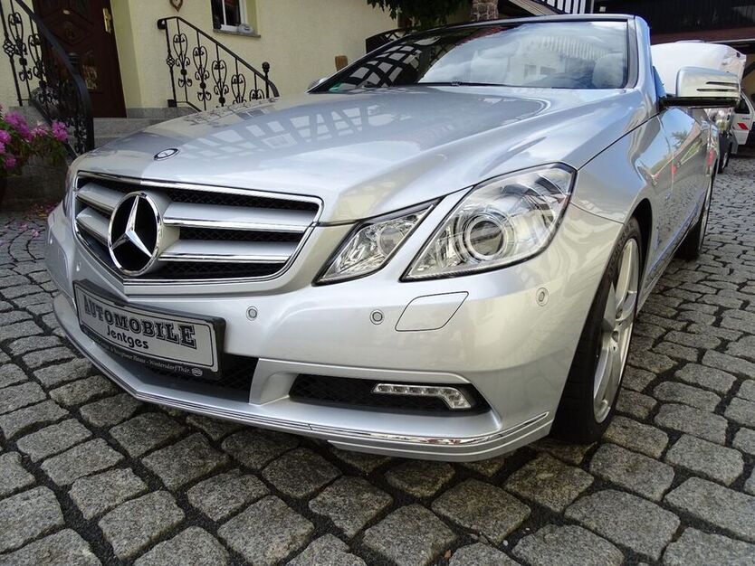 E 200