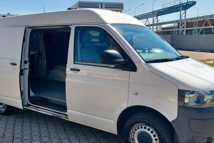 VW T5 Transporter 385.000 km 7.799 &euro; Leipzig 04328
