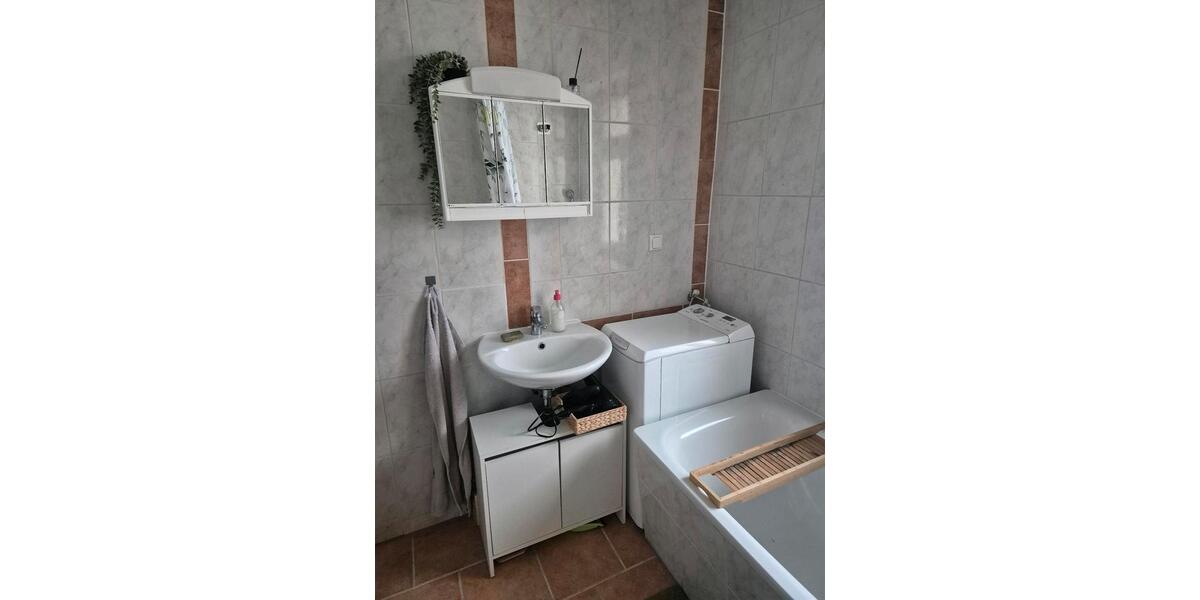 Etagenwohnung Leipzig Altwest - 2.5 Zimmer, 44 m&sup2;, 800&euro; | Angebot:25656700