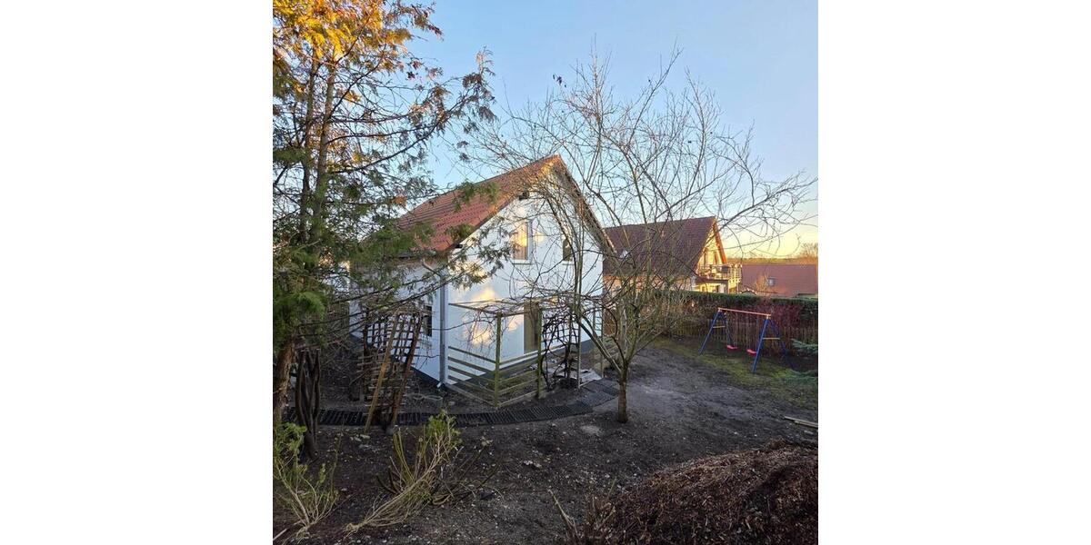 Einfamilienhaus Hohenmölsen - 5 Zimmer, 121 m&sup2;, 349.000&euro; | Angebot:25924980