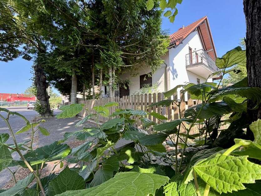 Haus zum Kaufen in Leipzig 520.000 € 225.38 m²