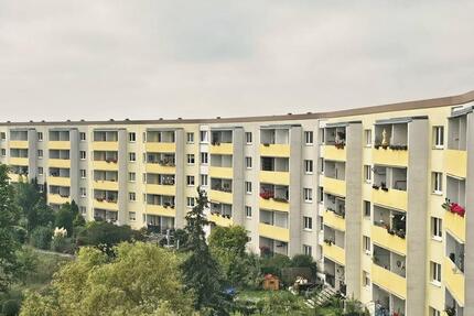 3 Zimmerwohnung im 1. OG mit Balkon zimmer