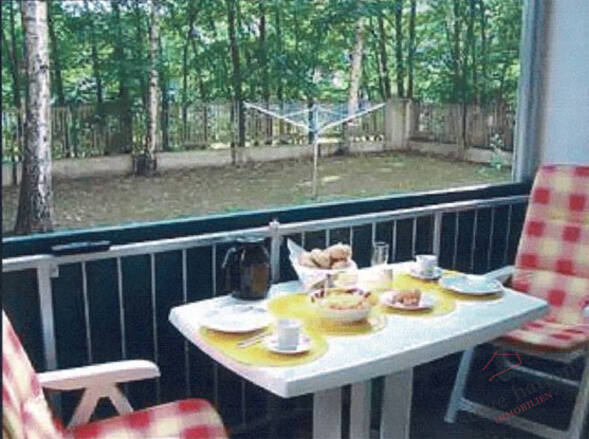 Charmante möblierte Ferienwohnung mit Balkon 1 zimmer