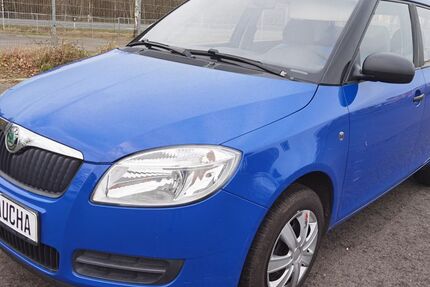 Skoda Fabia 94.069 km 2.700 &euro; Taucha 04425
