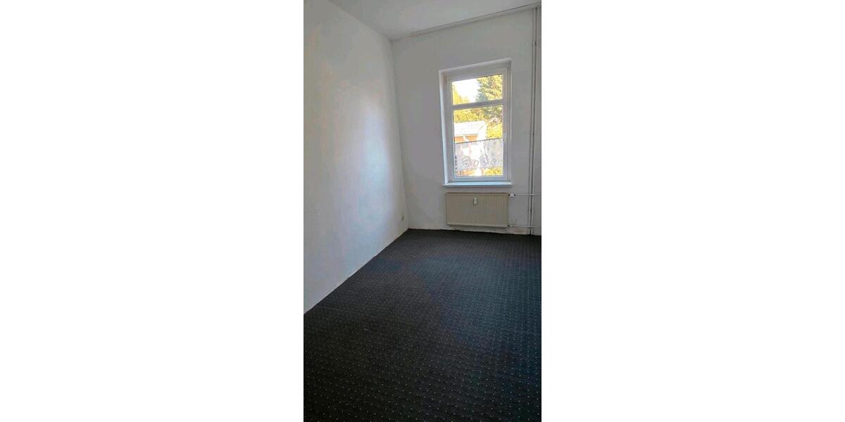Reihenhaus Wurzen - 12 Zimmer, 163 m&sup2;, 87.500&euro; | Angebot:26223455