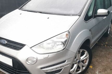 Ford S-Max 179.000 km 5.500 &euro; Leipzig 04347