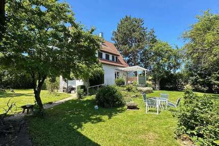 Haus zum Mieten in Leinfelden Echterdingen 3.100 € 165 m²