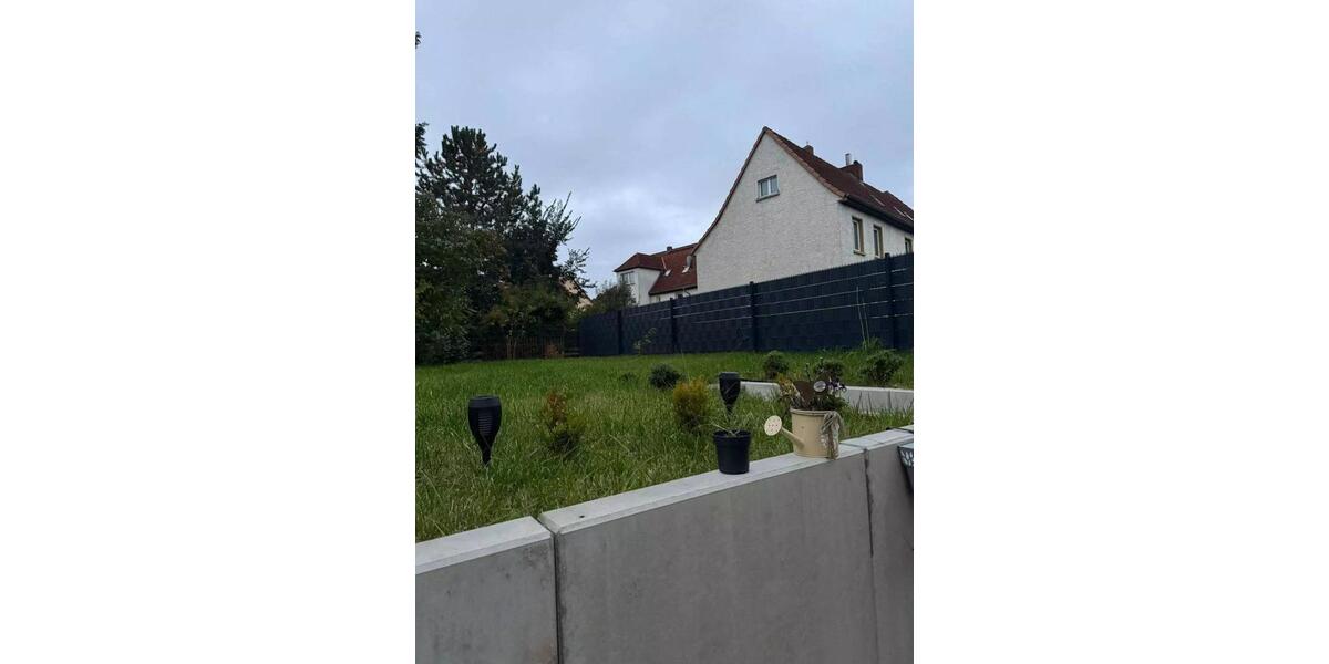 Haus (5 Zimmer) mit Garten in Leuna - DHH Baujahr 2023 5 zimmer