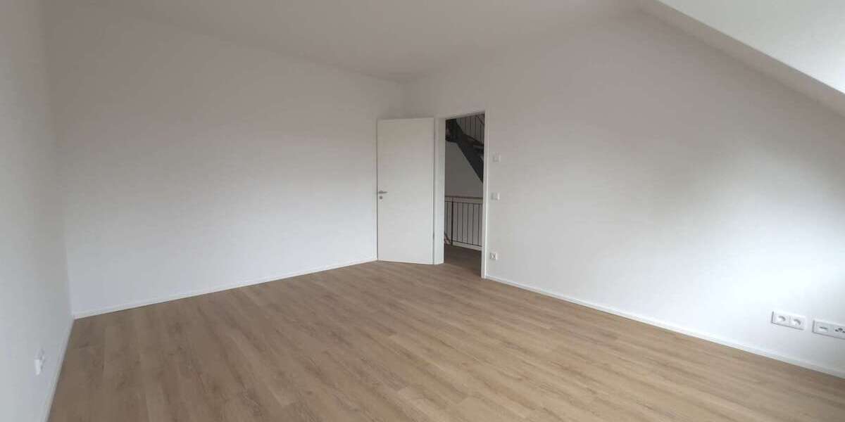 Ihr Leipziger Stadthaus - urbanes Lebensgefühl an der Parthe in Leipzig-Thekla 5 zimmer