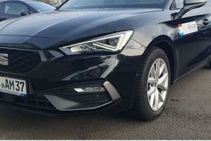 Seat Leon 37.780 km 27.590 € Grimma 04668