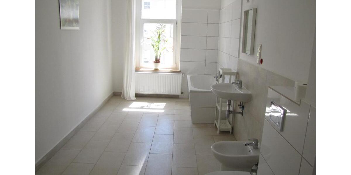 Bezugsfreie 3-Zimmer-Altbauwohnung mit Charme in Leipzig-Möckern 3 zimmer