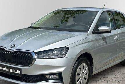Skoda Fabia 17.081 km 16.590 &euro; Leipzig 04328